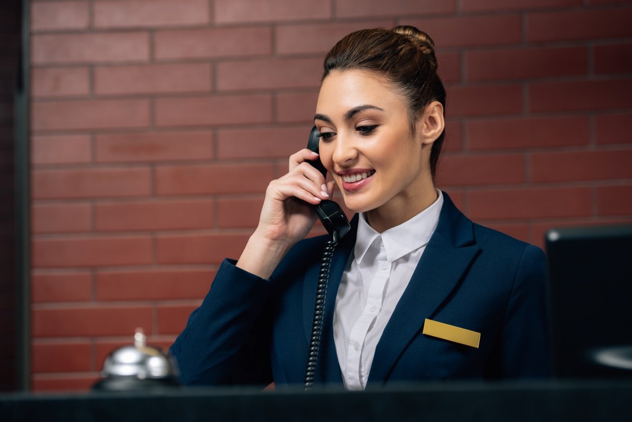 5 Reasons That Your Small Hotel Should Be Using VoIP